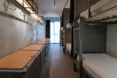 Bedbox Hostel - 6