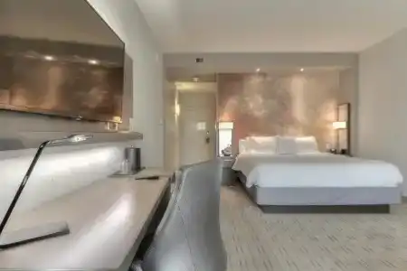 Courtyard by Marriott - 129