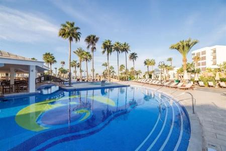 Adams Beach & Spa - 21