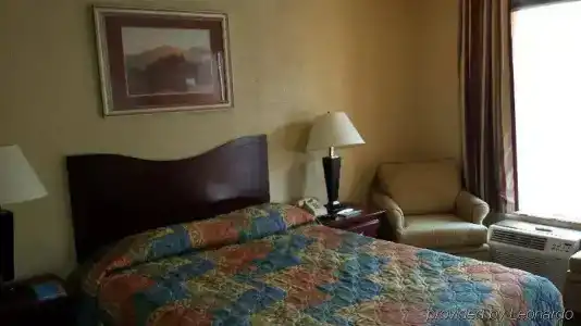 Scottish Inn - 16