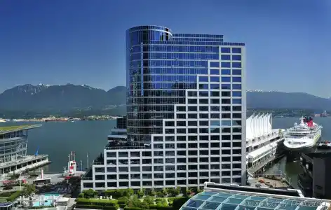 Fairmont Waterfront - 16