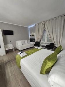Albis Rooms Guest House - 62