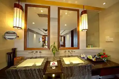 Crowne Plaza Danang - 94