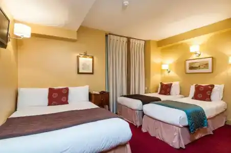 The Castleton - 51