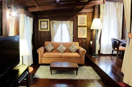 Ndol Streamside Thai Villas - 137