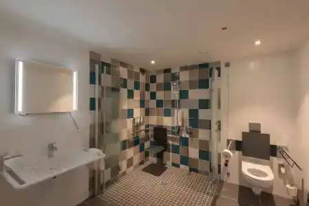 Hampton by Hilton Düsseldorf City Centre - 60