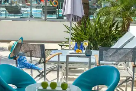 Limanaki Beach & Suites - 48