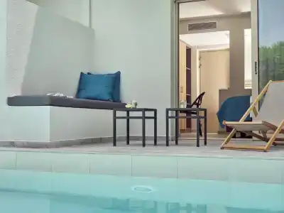 Azure Resort & Spa - 4