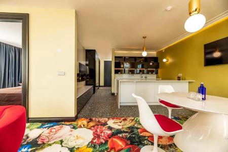 Amsterdam Plaza & Spa - 75
