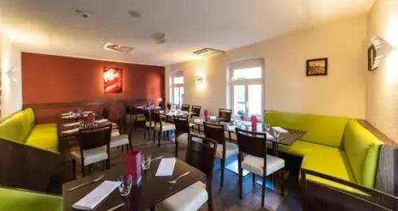 -Restaurant 1735 - 22