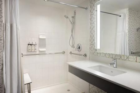 Holiday Inn, An Ihg - 149