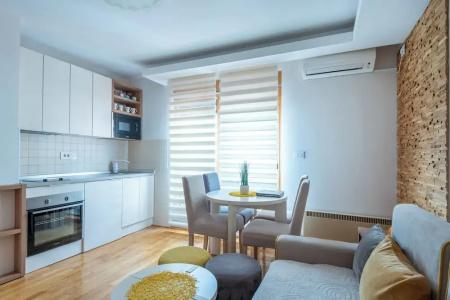 Egoiste - Centar - 53