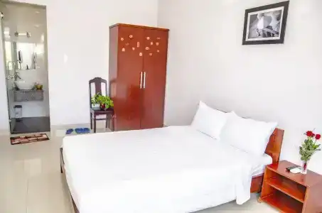 Gold House - 27