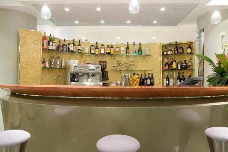 Club House - 23