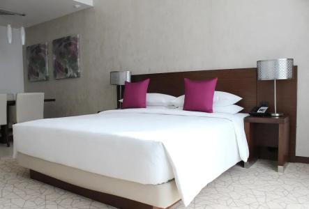 Hyatt Place Dubai Al Rigga - 2