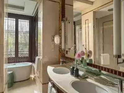 Four Seasons Hangzhou at West Lake - 17