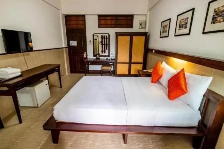 Sakulchai Place - 82