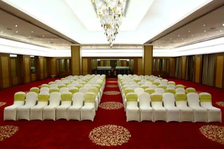 Taj Connemara, Chennai - 17