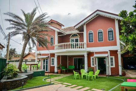 Explore Hostels - 22