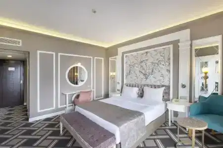 Utopia Resort & Residence - 19