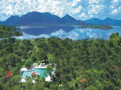Amaya Lake Dambulla - 15