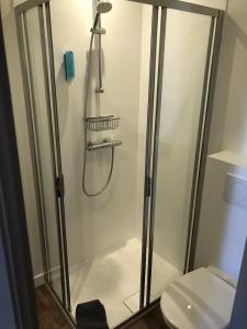 Asiris - 104