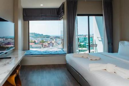 Triple L Patong Beach Phuket - 103
