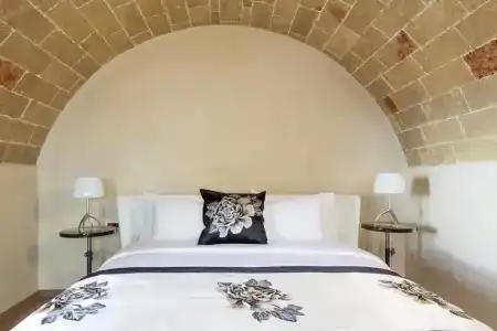 Moni Emvasis Luxury Suites - 51