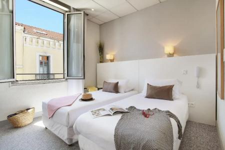 hôTel p.l.m. - 19