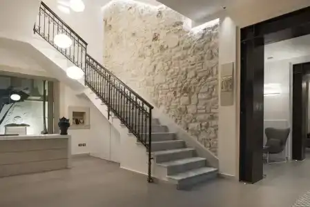 Caportigia Boutique - 14