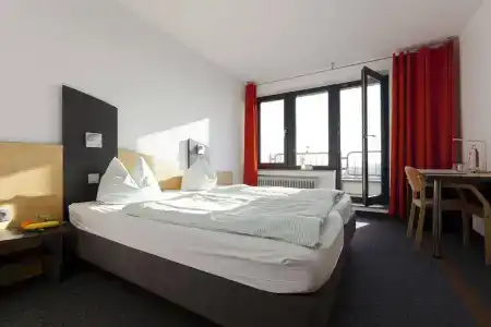Jugendherberge City-Hostel Köln-Riehl - 1