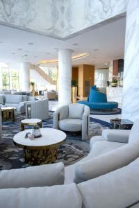 Century Marina Lusail - 34