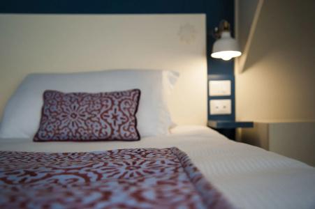 Rarity Suites - 3