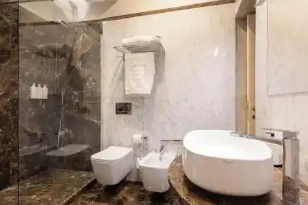 Donati Luxury Tower Suites - 224