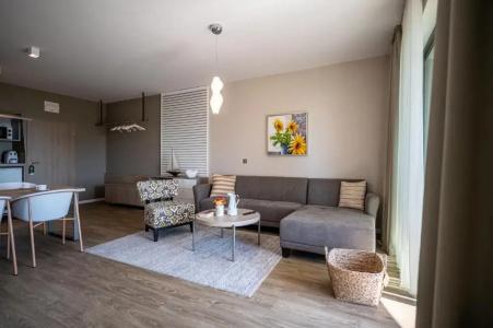 Romance & Family Suites - 130