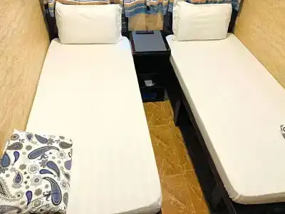 Sleep In - 18