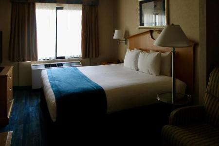 Marco LaGuardia & Suites - 3