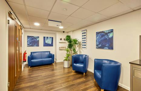 Holiday Inn Express London Stratford, An Ihg - 1