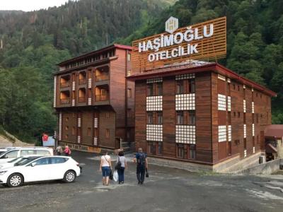 Ayder Hasimoglu - 19