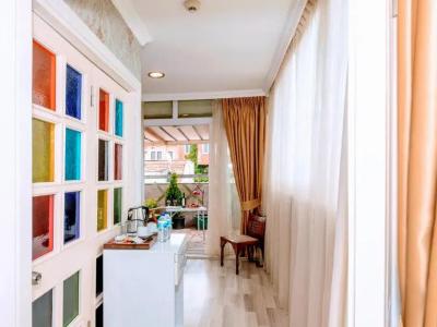 Walnut Shell & Spa - 75