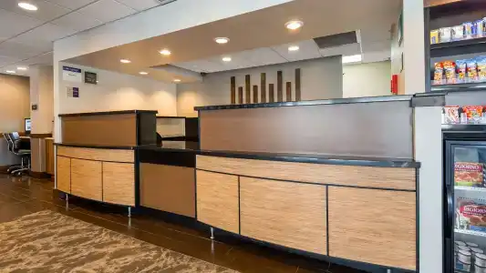 Best Western Plus - 10