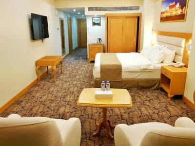Muscat Plaza - 48