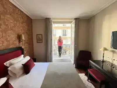 Serotel Lutèce - 90