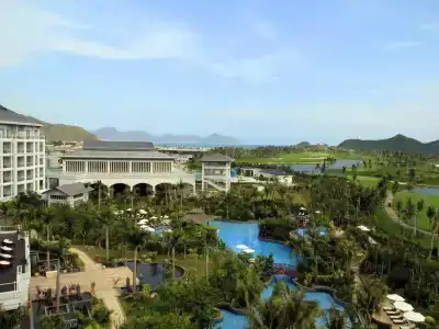 Mingshen Golf & Bay Resort Sanya - 21