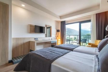 Maia Luxury Beach & Spa - 42