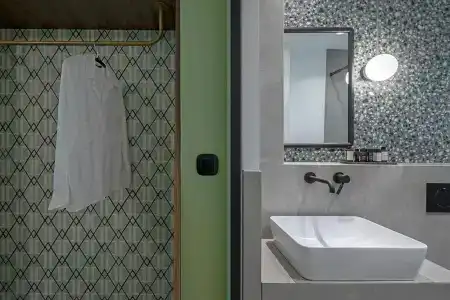 Acro Urban Suites - 81