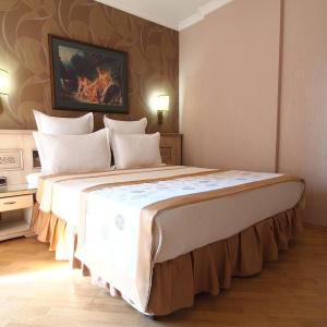 Romance Beach - 49