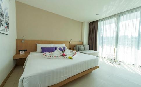 The Lunar Patong - 20