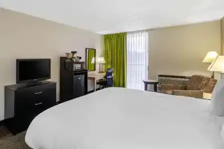 Quality Inn - Lindale - 43