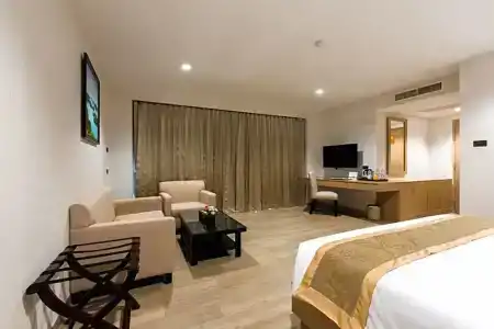 Adelphi Pattaya - Sha Extra Plus - 76